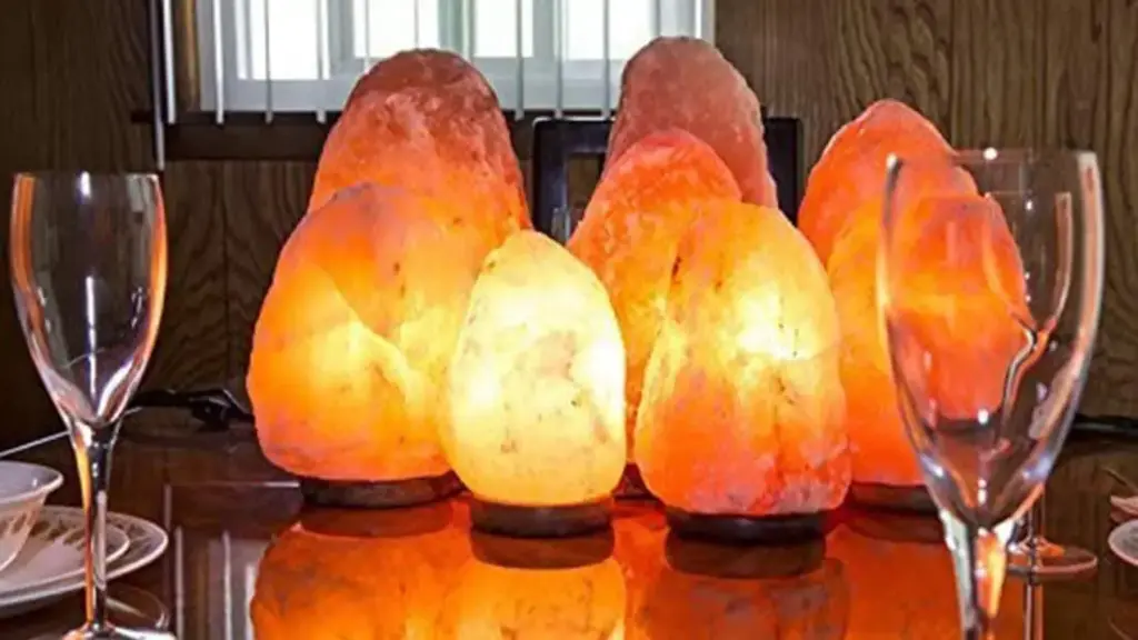 Rock Salt Lamp,